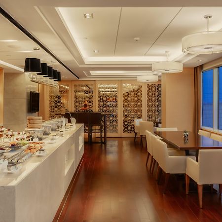 Crowne Plaza Shanghai Anting-Auto City - 15 Minutes Drive To F1 Jiading Zewnętrze zdjęcie